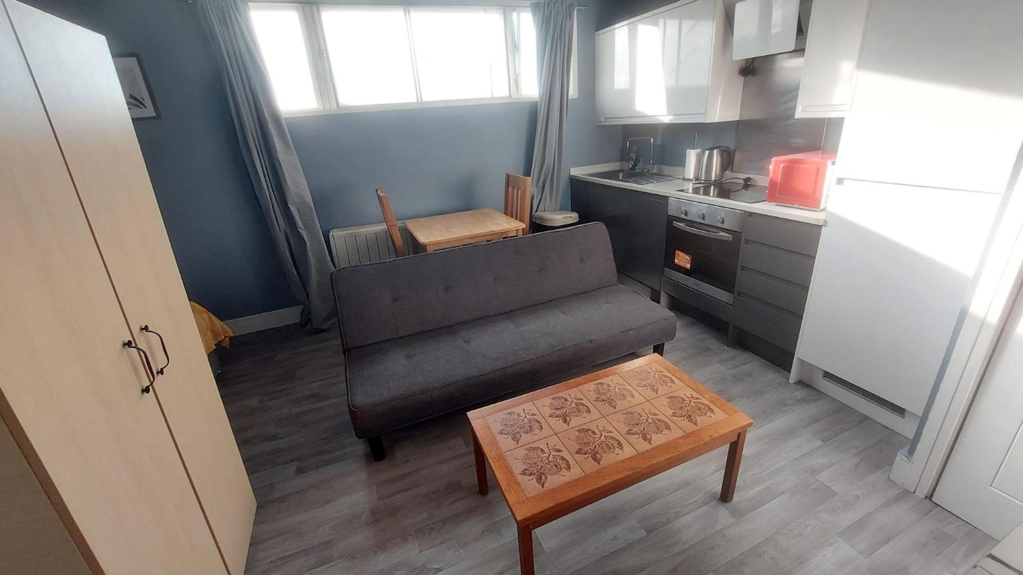 Modern Studio Maidstone - Redecorated Oct 2023 מראה חיצוני תמונה